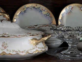 Connoisseur Antiques