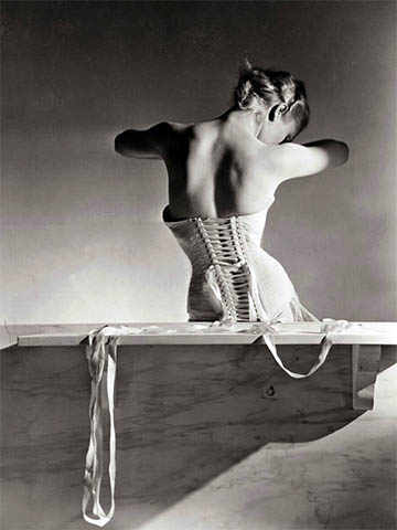 Mainbocher_corset