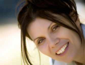 Anne Renaud, auteure