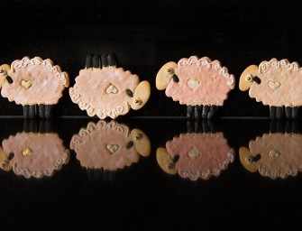 The Finer Cookie: <br>Sweet Sheep Sugar Cookies