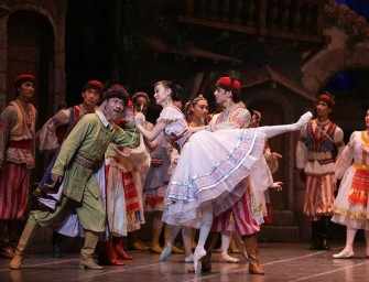Shanghai Ballet perpetrates Coppélia