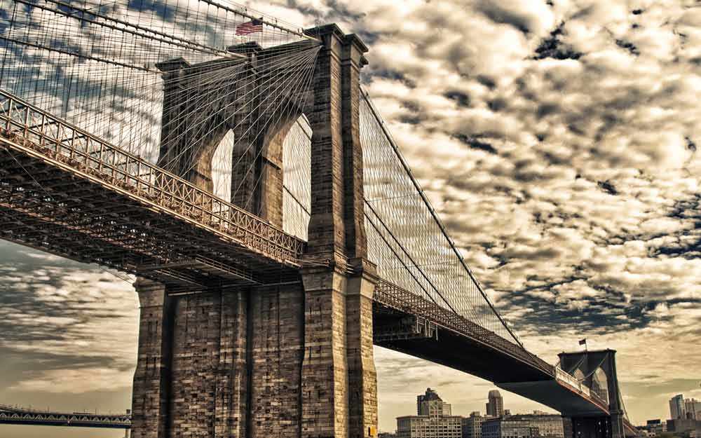 brooklyn-bridge-clouds_westmountmag