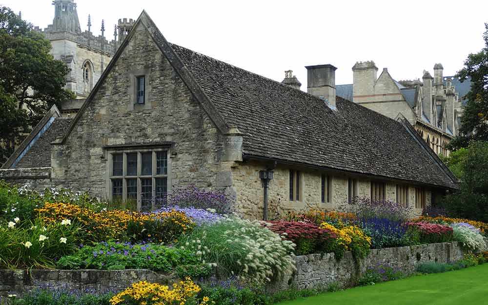 oxford-house_westmountmag