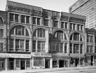 The story of Montreal’s <br>greystone buildings