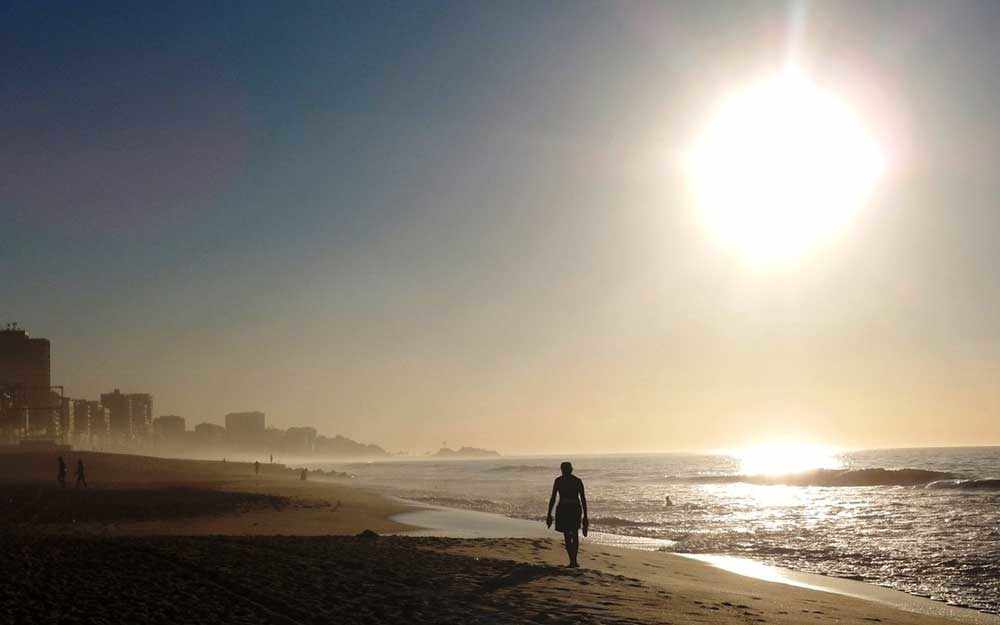 beach-sunrise_westmountmag
