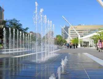 Spring has arrived to<br> the Quartier des spectacles