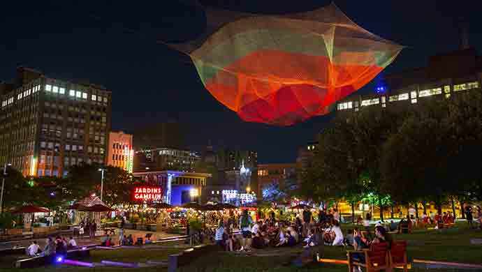 Les Jardins Gamelin, Quartier des spectacles - Photo : Martine Doyon - WestmountMag.ca