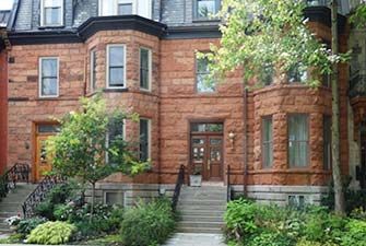 454 Elm Westmount