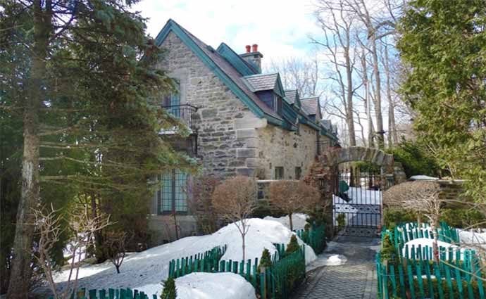 50 Forden Crescent