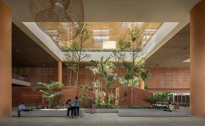 Aéroport international de Kempegowda par Skidmore, Owings & Merrill • Image : Studio Recall