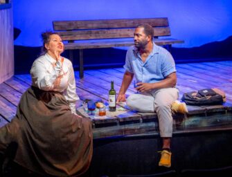 Play combines clever text <br>with fine acting