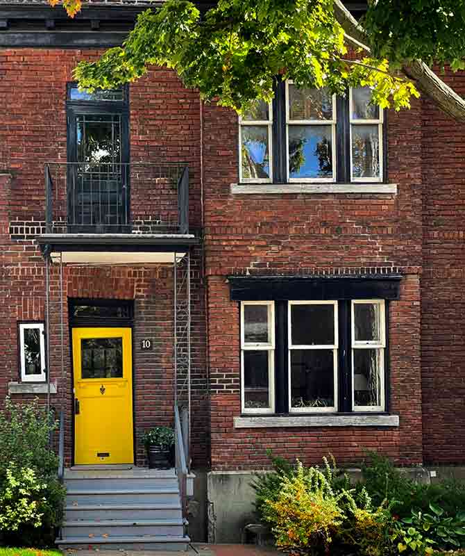 10 Burton Westmount