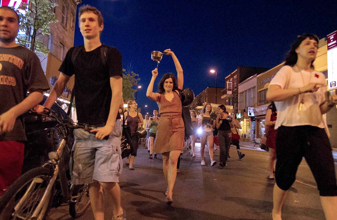 Beating pots and pans during protests