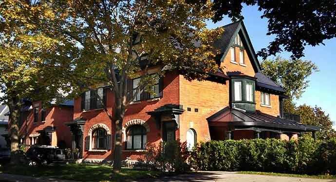 56 Chesterfield - WestmountMag.ca