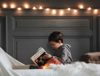 Books are the ideal <br>holiday gift for all ages
