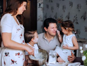 The Five Pillars to <br>Positive Parenting / 1