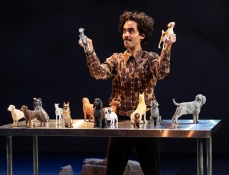 Fifteen Dogs is <br>a wowser of a show