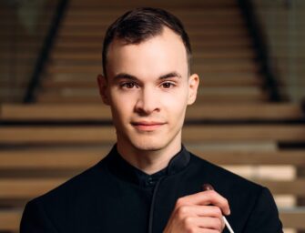Francis Choinière: <br>A prodigious young conductor