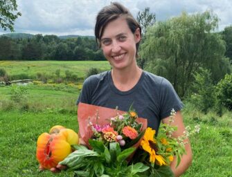 Discover organic gardening <br>with Hannah