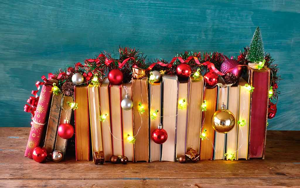 holiday-books_1024