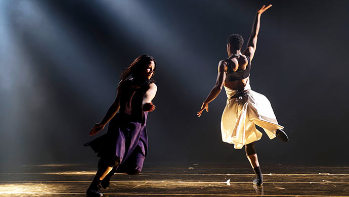 Sol Invictus, du 13 au 17 janvier 2026 au théâtre Maisonneuve de la Place des Arts - Chorégraphe : Hervé Koubi