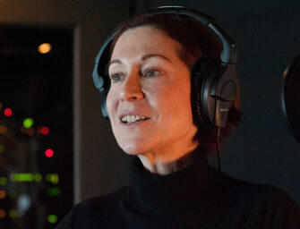 Irem Bekter, auteure <br>compositrice et interprète