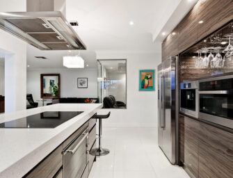4 tips to identify the ideal <br>appliance repair company