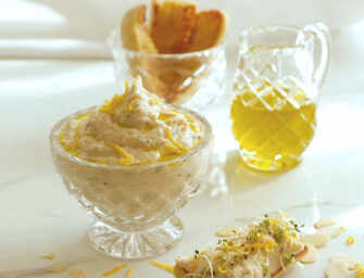 Love and Spices: <br loading=