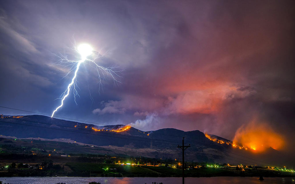 lightning-fire_1024