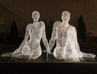 Lumino lights up winter <br>for its 16th edition