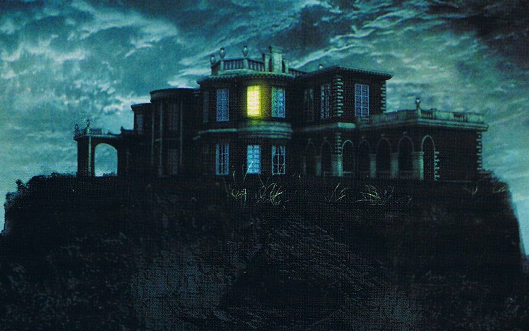 mansion-on-island