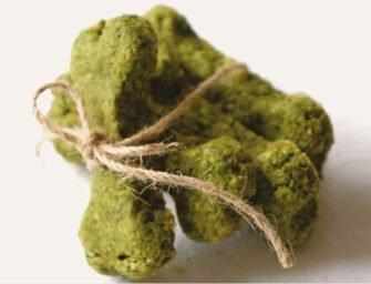 Love and Spices: <br>Mint and parsley dog cookies