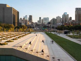 Une cicatrice urbaine <br>transformée en lieu vivant