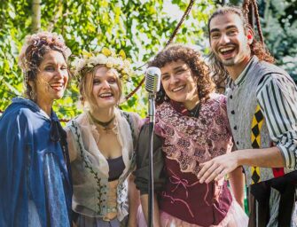Shakespeare and vaudeville <br>meet in Infinite Variety