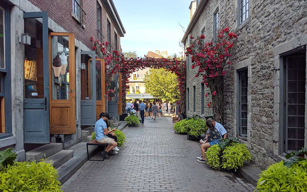rue-Saint-Amable_old-montreal_westmountmag.ca