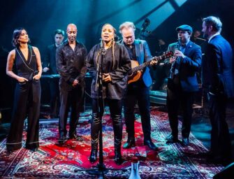Segal has another hit <br>in The Secret Chord