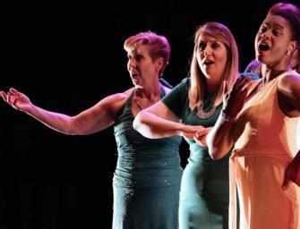 Lyric Theatre Singers <br>sizzle with Too Darn Hot