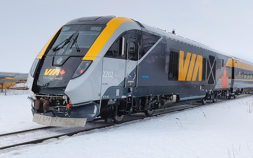 via-rail-modern-train-1024