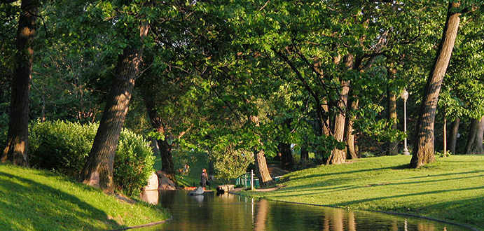 Westmount Park lagoon